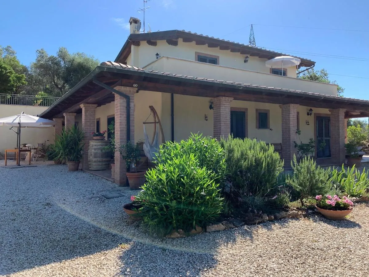 Casale Terre Rosse Bed & Breakfast Saturnia Italy