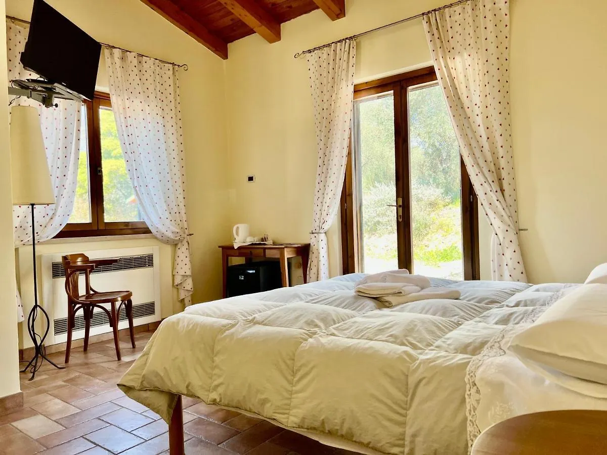 Casale Terre Rosse Bed & Breakfast Saturnia Italy
