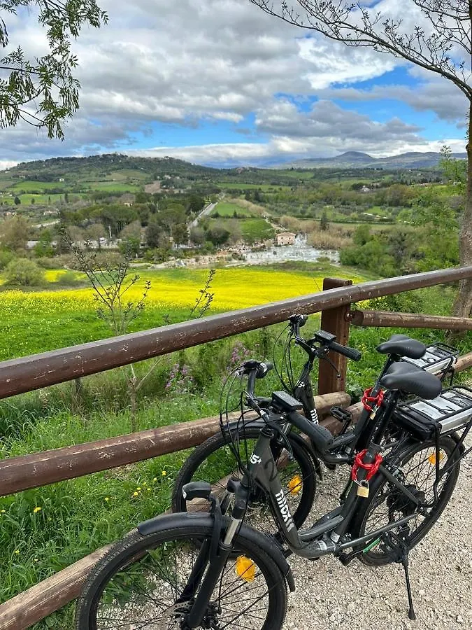 Casale Terre Rosse Bed & Breakfast Saturnia